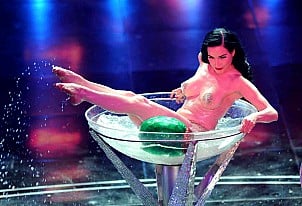 Dita von Teese gallery image 33 of 43